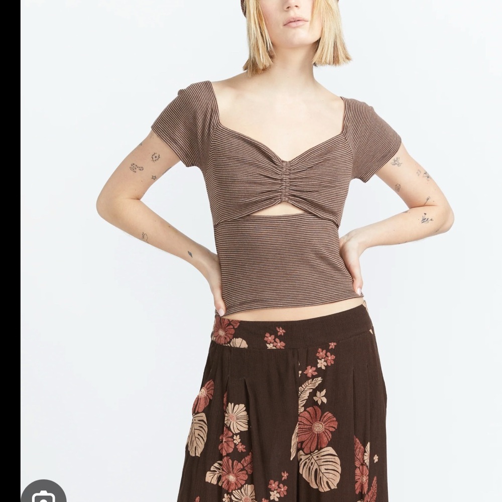 Volcom fleurmaid spring 2025 cut out Top rare brown